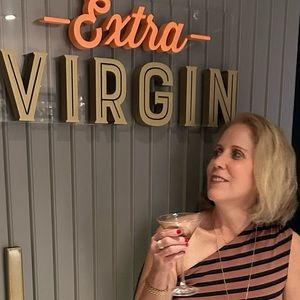 Meet your Posher, Claire